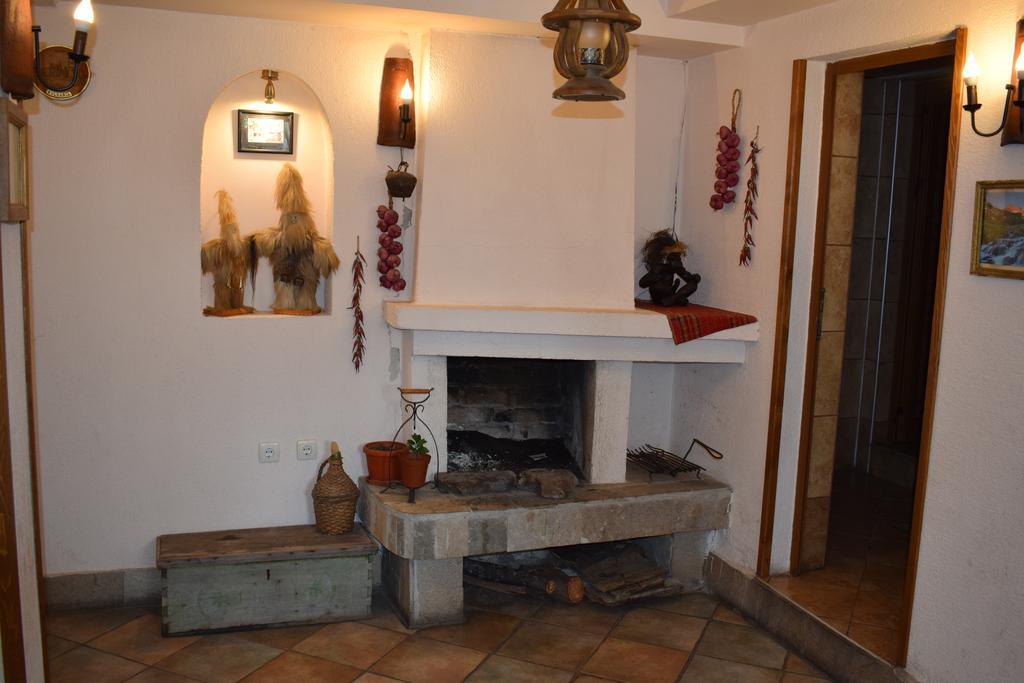 Hotel Mamin Kolio à Bansko Extérieur photo