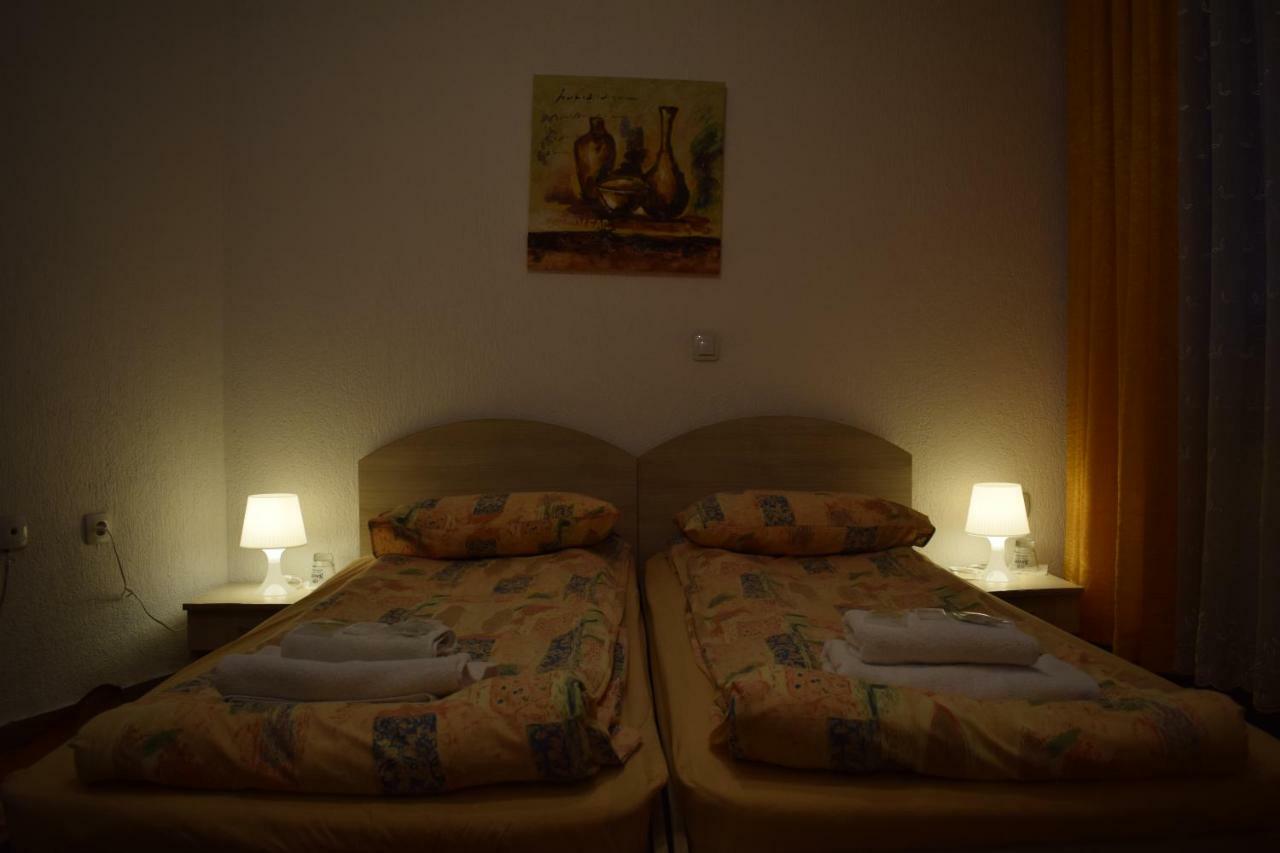 Hotel Mamin Kolio à Bansko Extérieur photo